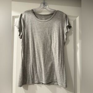 Like New! Women’s Heather Gray Fitted Double Layer Crew Neck Tee, Size Large